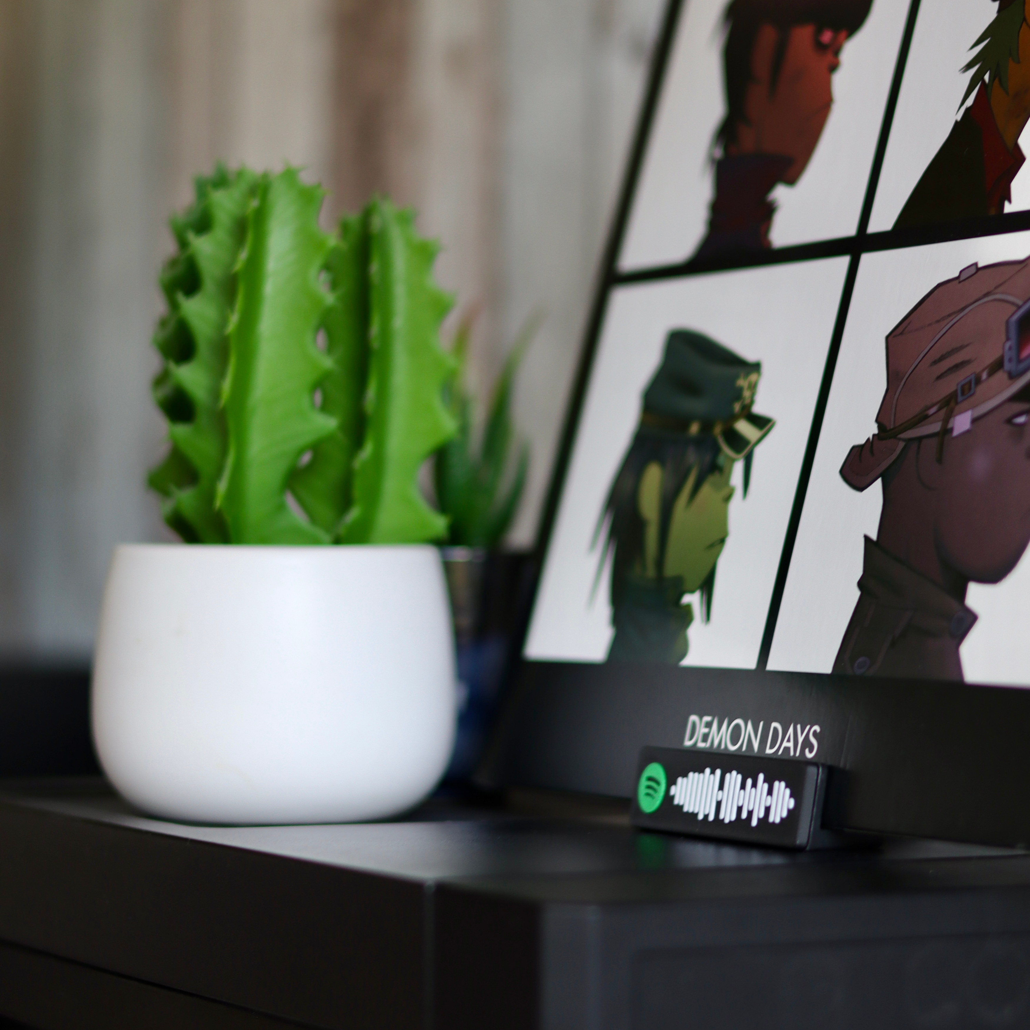 Vinyl Record Stand With Spotify Code