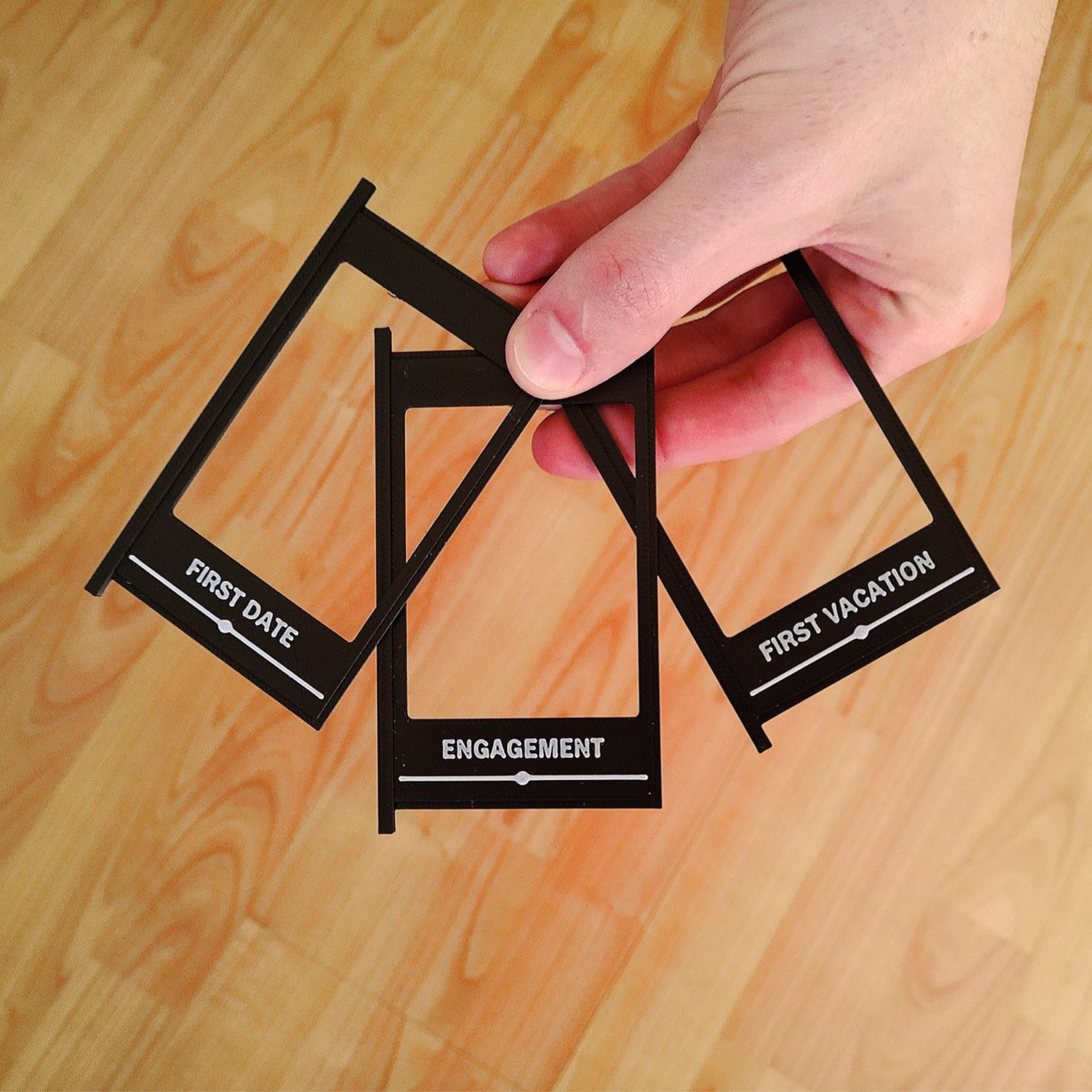 Extendable Polaroid Photo Frames | Small